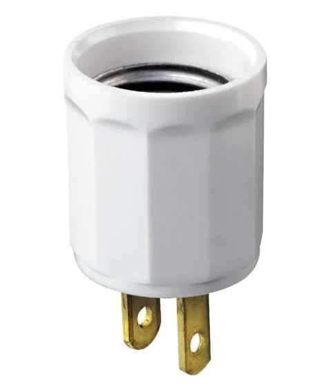 Outlet-to-Socket Light Plug